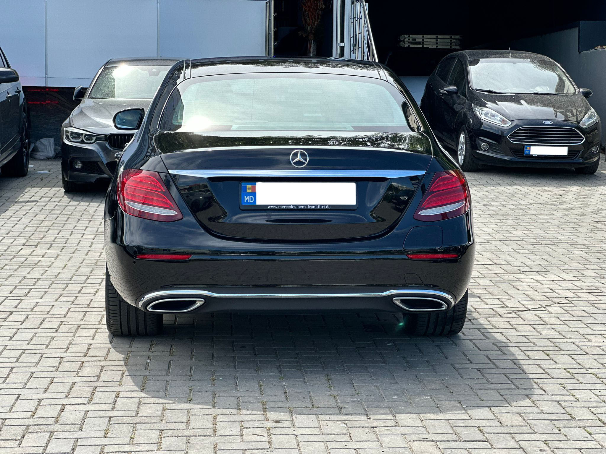 Mercedes-Benz E300