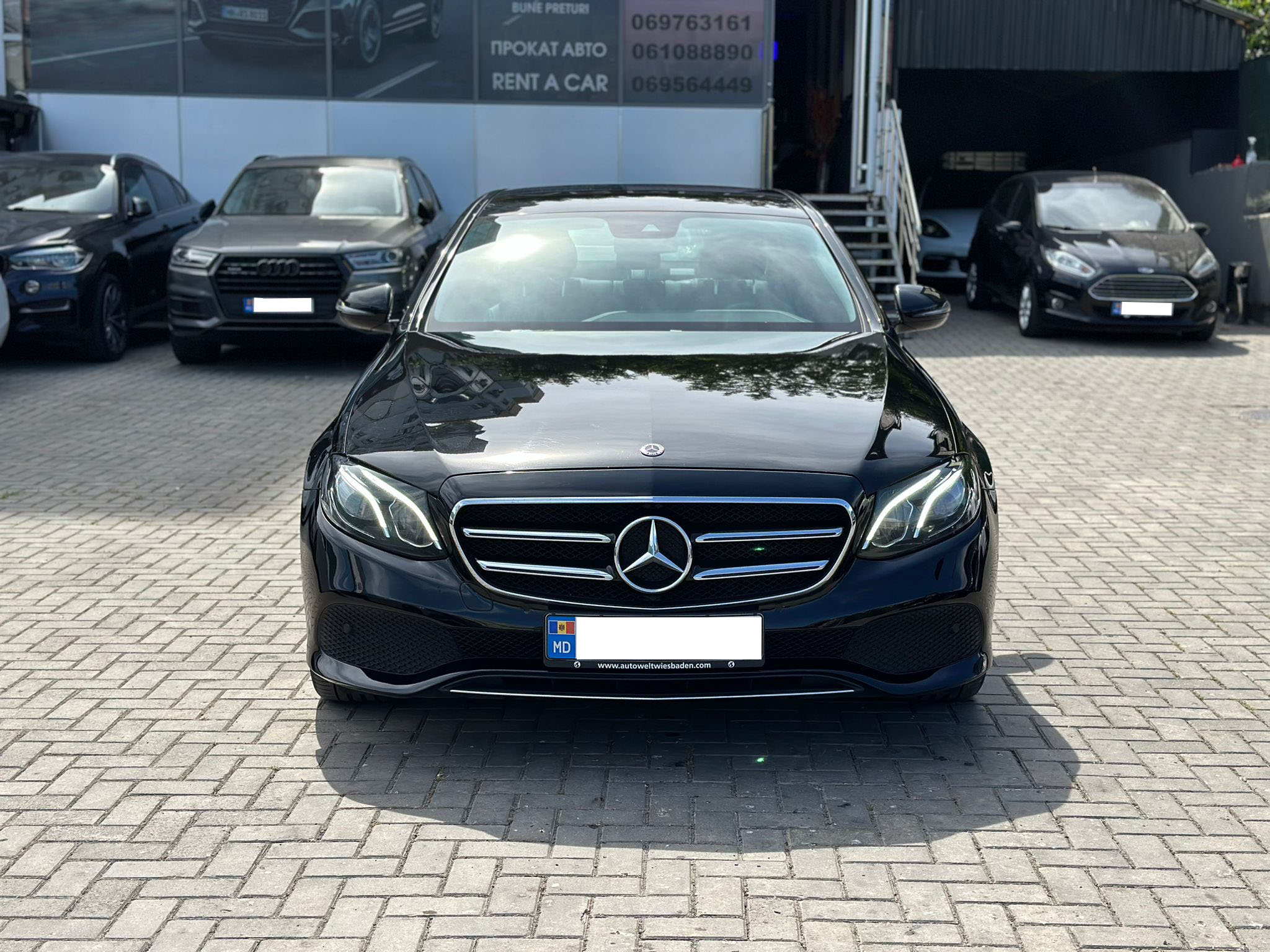Mercedes-Benz E300