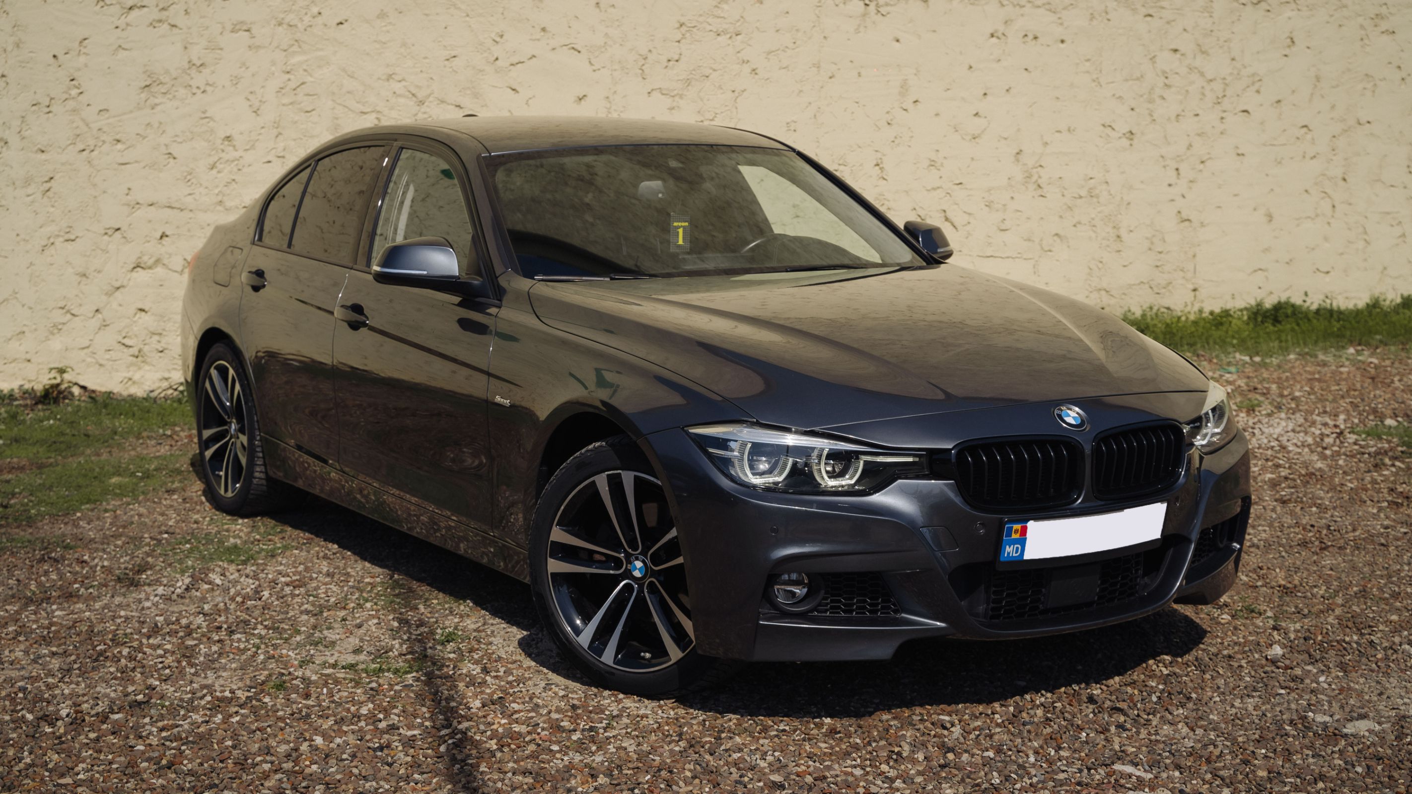 320D F30
