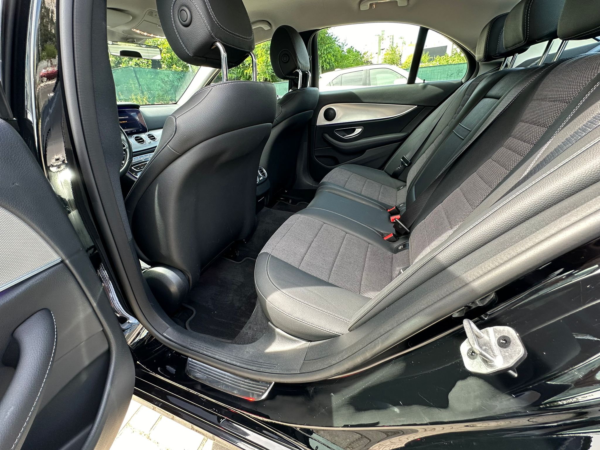 E300